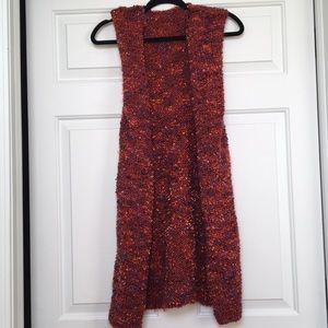 Handmade knit sleeveless cardigan